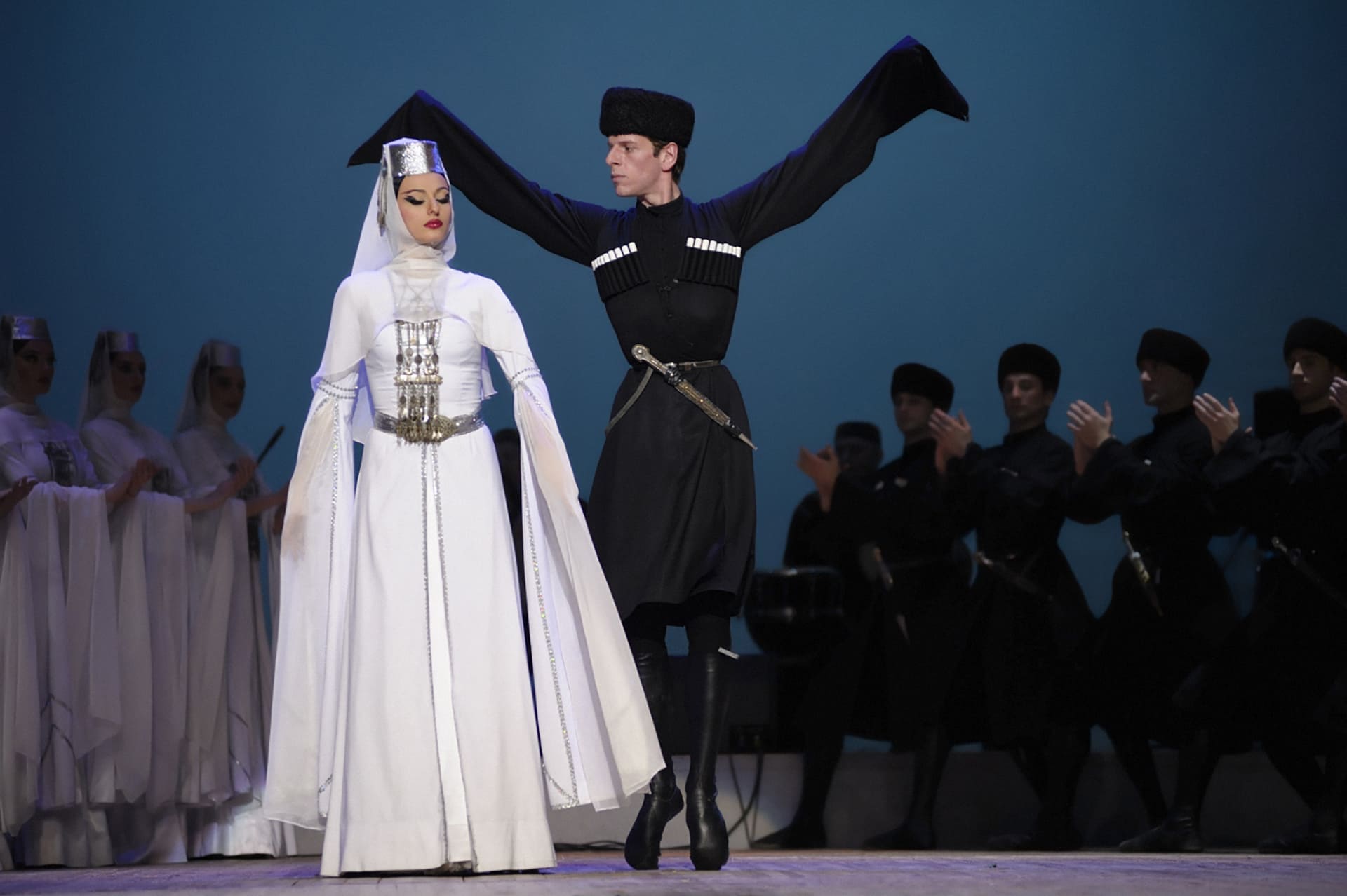 Kartuli — Romantic dance, performed by the Sukhishvili Georgian National Ballet