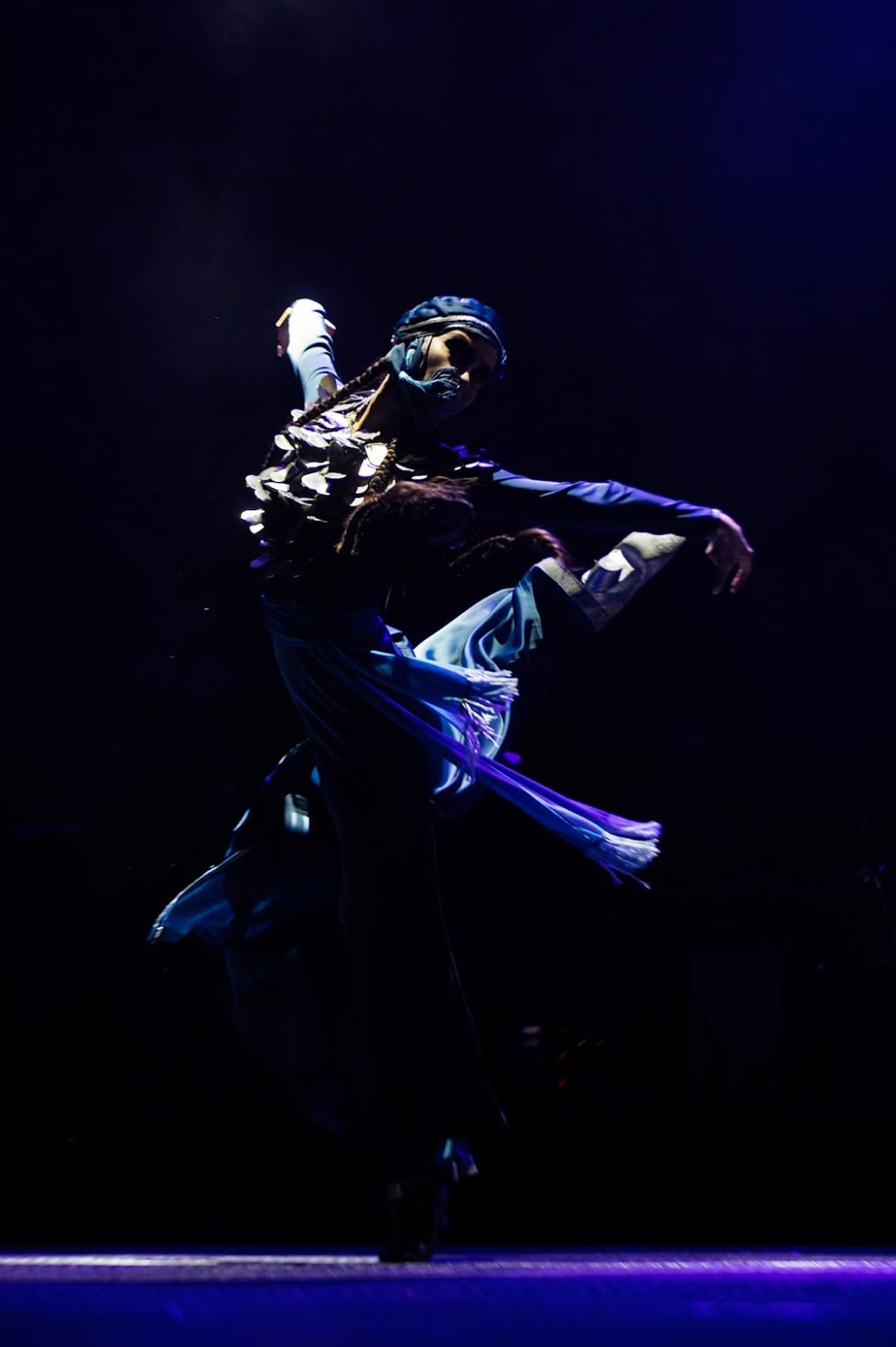 Samani — Women’s military dance, performed by the Sukhishvili Georgian National Ballet