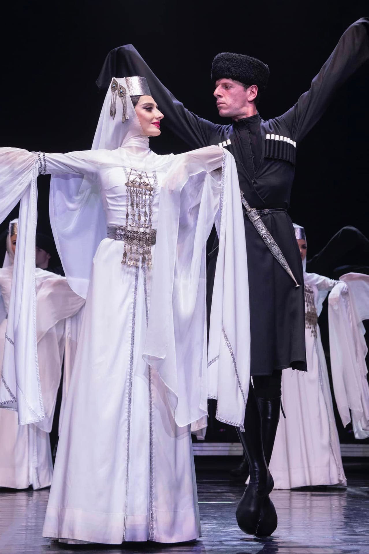 Simdi — Wedding dance, performed by the Sukhishvili Georgian National Ballet